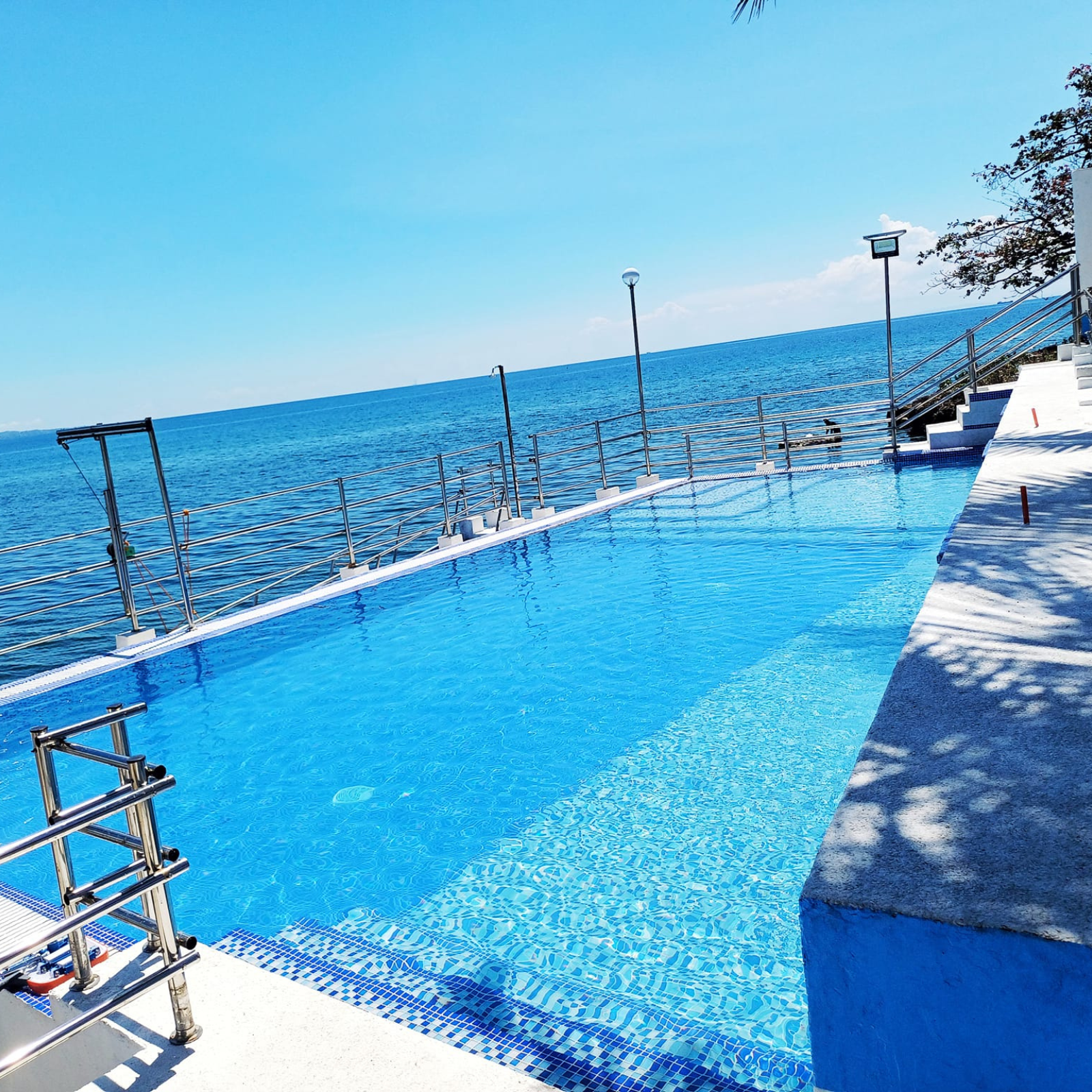 Pool Construction and Accessories